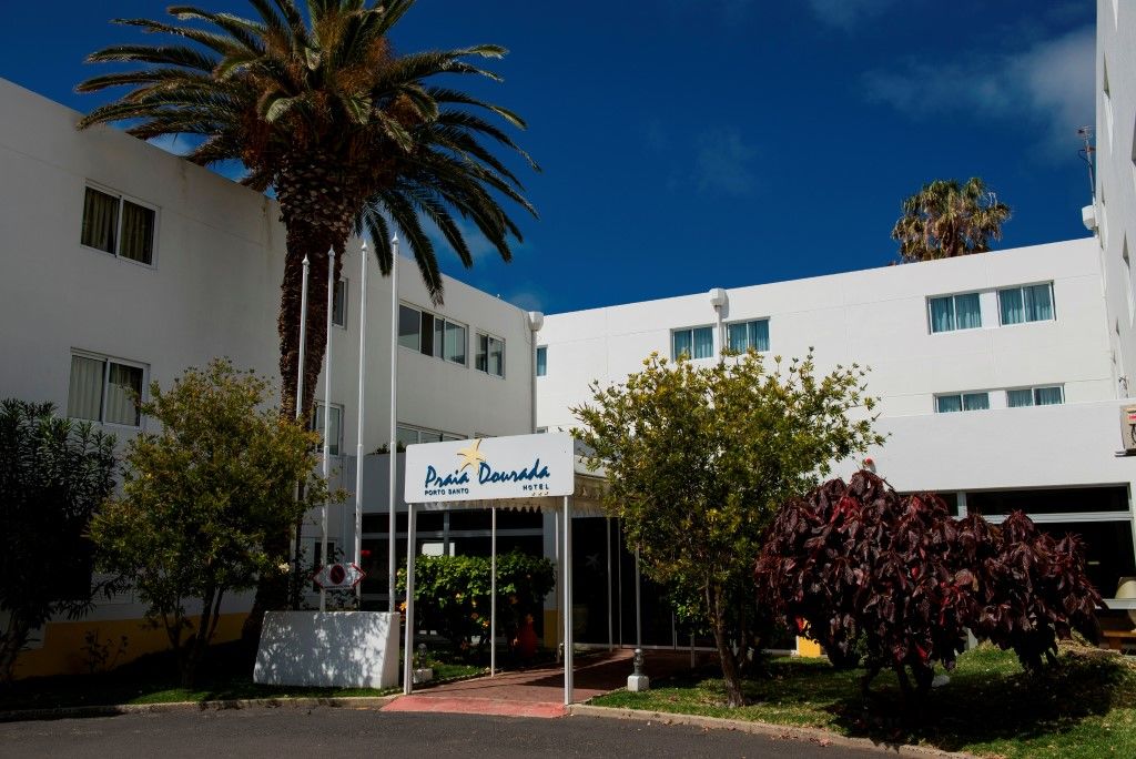 Hotel Praia Dourada Vila Baleira  Exterior photo